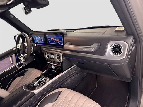 Used 2021 Mercedes-Benz G 63 AMG 4MATIC image 32
