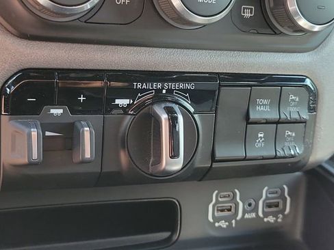 Used 2022 RAM 1500 Big Horn image 28