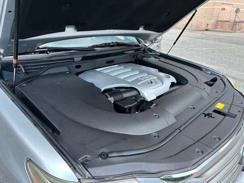 Used 2009 Lexus LX 570 4WD image 50