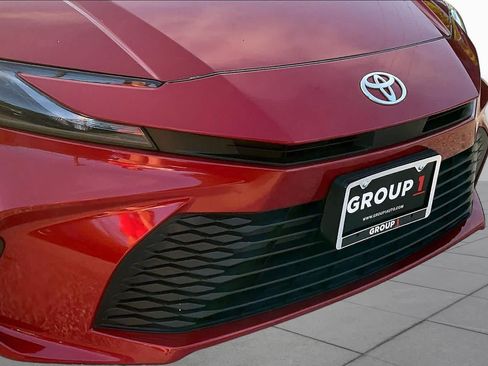 Used 2025 Toyota Camry LE FWD image 29