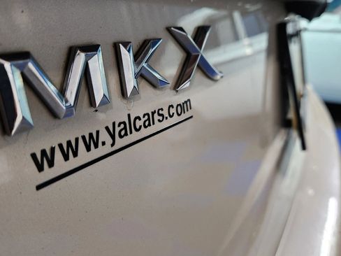 Used 2018 Lincoln MKX Reserve w/ Driver Assistance Package image 59