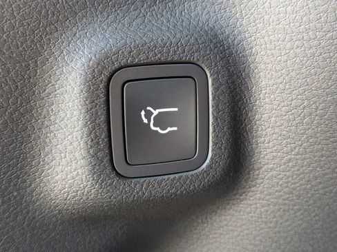 New 2026 Jeep Compass Limited AWD/4WD image 13