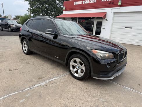 Used 2015 BMW X1 sDrive28i RWD image 4
