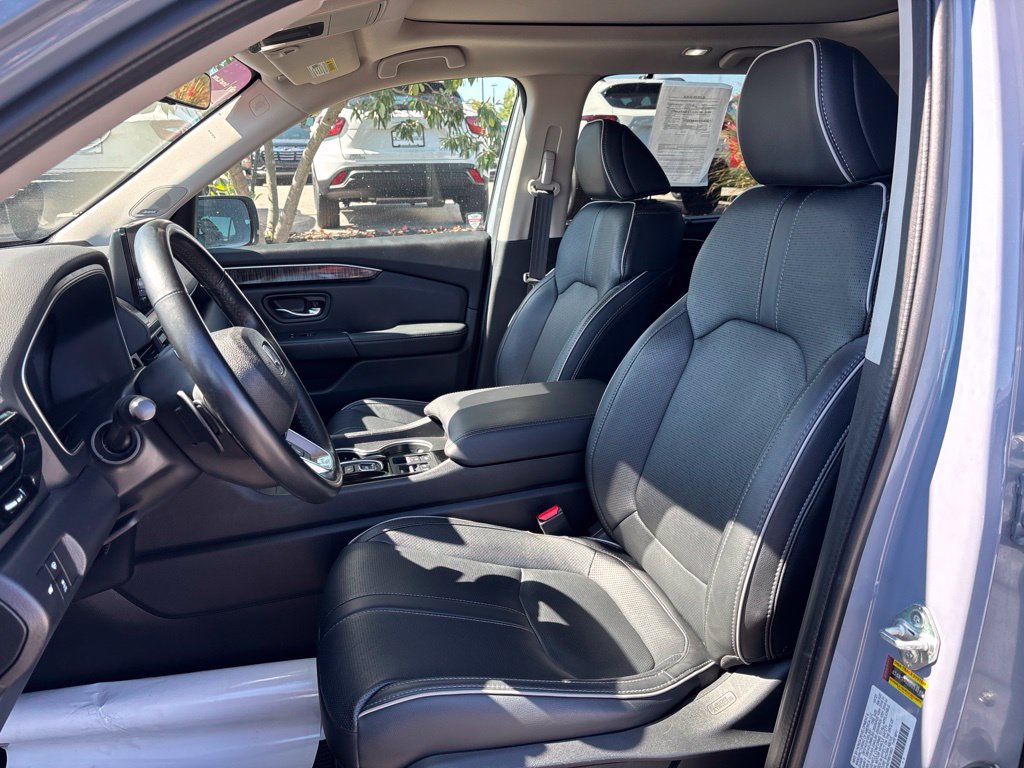 Used 2024 Honda Pilot Elite image 6