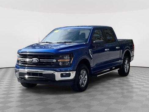 Used 2025 Ford F150 XLT w/ Equipment Group 301A Standard AWD/4WD image 3