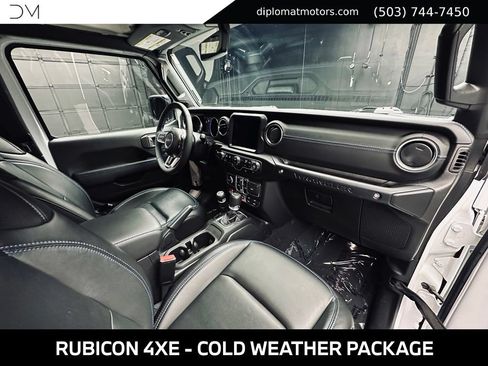 Used 2023 Jeep Wrangler Unlimited Rubicon 4xe w/ Cold Weather Group AWD/4WD image 19