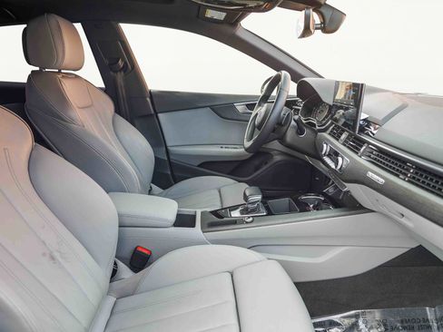 Used 2023 Audi A5 2.0T Premium w/ Convenience Package image 17