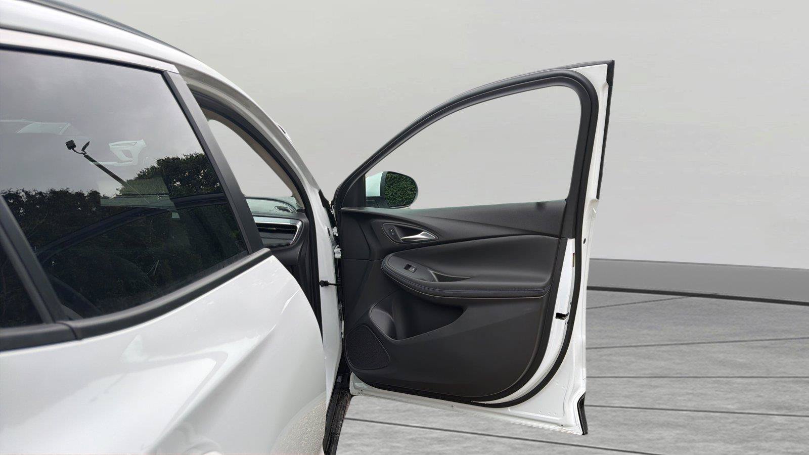 New 2026 Buick Encore GX Sport Touring w/ Advanced Technology Package FWD image 21