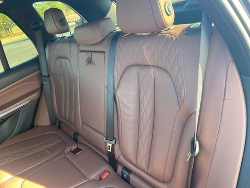 Used 2019 BMW X5 xDrive40i w/ Convenience Package image 35