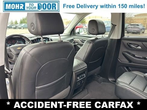 Used 2018 Chevrolet Traverse LT image 27