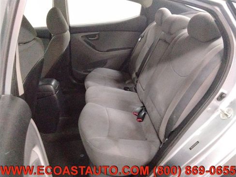Used 2016 Hyundai Elantra SE FWD image 13