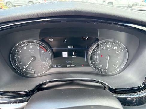 Used 2024 Cadillac XT6 Sport w/ Technology Package AWD/4WD image 15