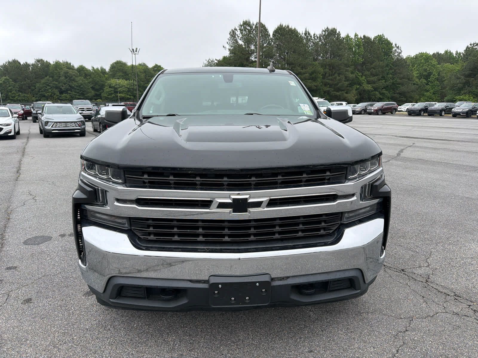 Used 2019 Chevrolet Silverado 1500 LT w/ All-Star Edition AWD/4WD image 3