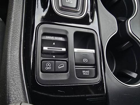 Used 2023 Honda Pilot Elite image 22