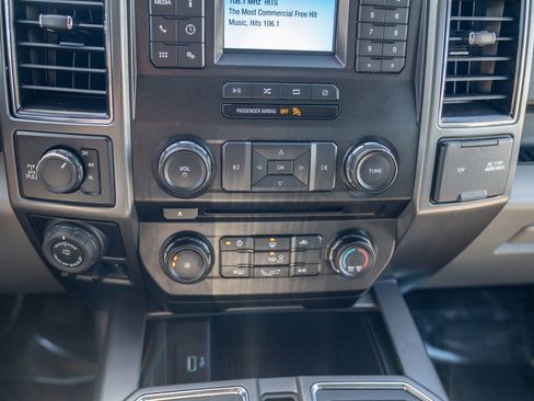 Used 2018 Ford F150 XLT w/ Equipment Group 301A Mid AWD/4WD image 16
