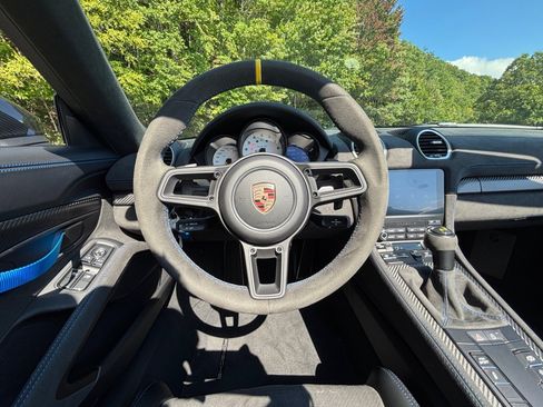 Certified 2025 Porsche 718 Boxster Spyder RS image 15