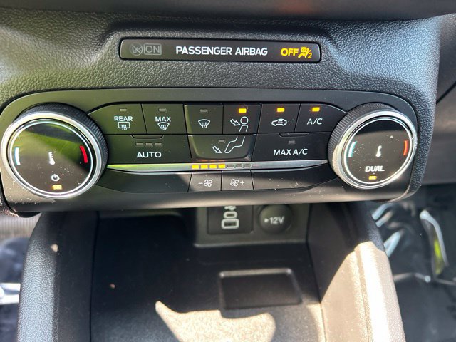 Used 2025 Ford Escape Active AWD/4WD image 17