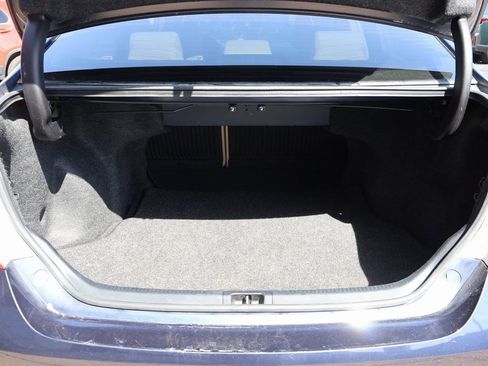 Used 2017 Toyota Camry LE image 15