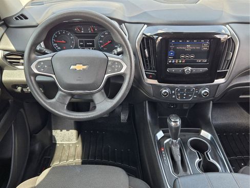 Used 2020 Chevrolet Traverse LS FWD image 26