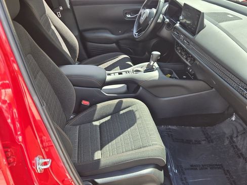 Certified 2026 Honda HR-V Sport image 17