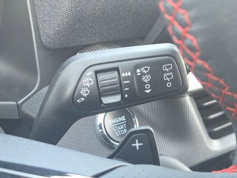 Used 2025 Ford Explorer ST image 41