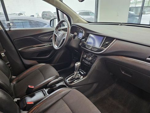 Used 2021 Buick Encore Preferred w/ Safety Package AWD/4WD image 13