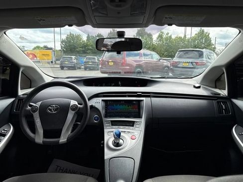 Used 2015 Toyota Prius Three w/ Protection Package FWD image 18