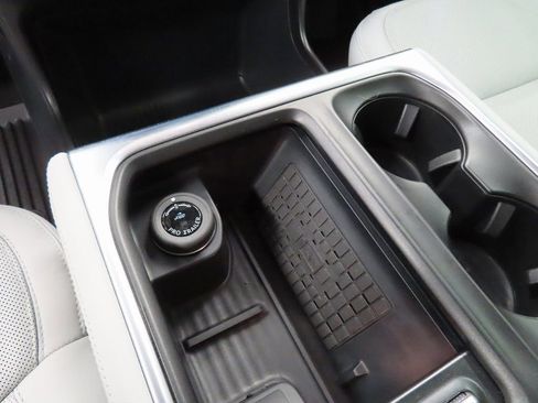 Used 2025 Ford Expedition Platinum w/ Platinum Ultimate Package image 69