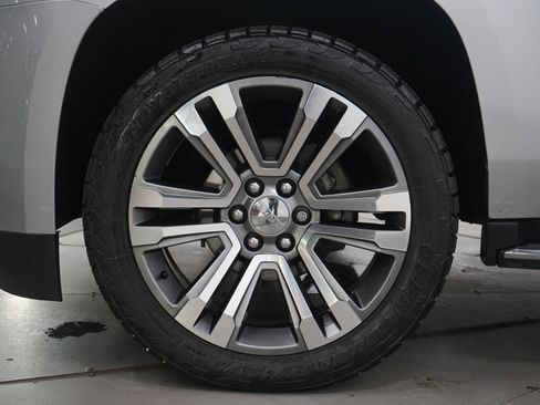 Used 2018 GMC Yukon XL Denali w/ Open Road Package image 33