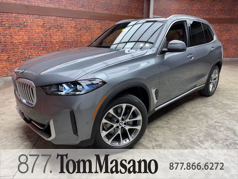 Used 2026 BMW X5 xDrive40i w/ Climate Comfort Package AWD/4WD image 1