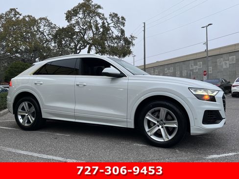Used 2021 Audi Q8 Premium w/ Convenience Package image 12