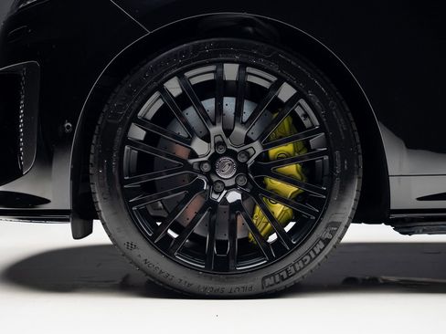 Used 2024 Land Rover Range Rover Sport image 20