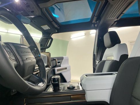 New 2025 GMC Hummer EV 3X w/ Battery Pack, 24 Module Pack image 32