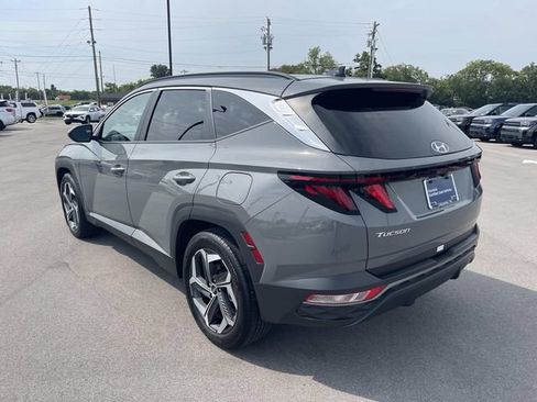 Certified 2024 Hyundai Tucson SEL FWD image 3
