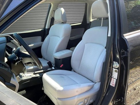 Used 2015 Subaru Forester 2.5i Premium image 20