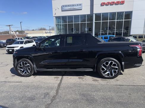 Used 2024 Chevrolet Silverado EV RST image 4
