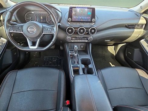 Used 2023 Nissan Sentra SR w/ SR Premium Package image 14