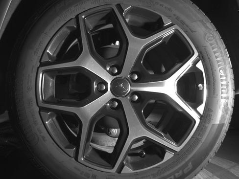 Used 2025 Jeep Compass Limited image 14