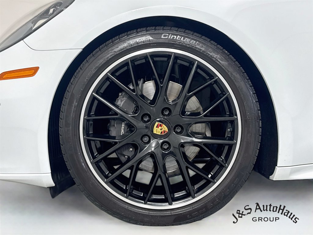 Used 2023 Porsche Panamera Platinum Edition RWD image 39