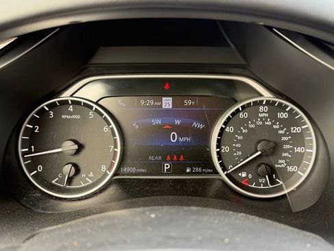 Used 2024 Nissan Murano Platinum w/ Cargo Package AWD/4WD image 12