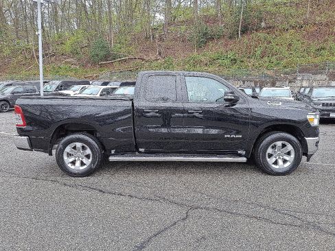 Used 2022 RAM 1500 Big Horn AWD/4WD image 8