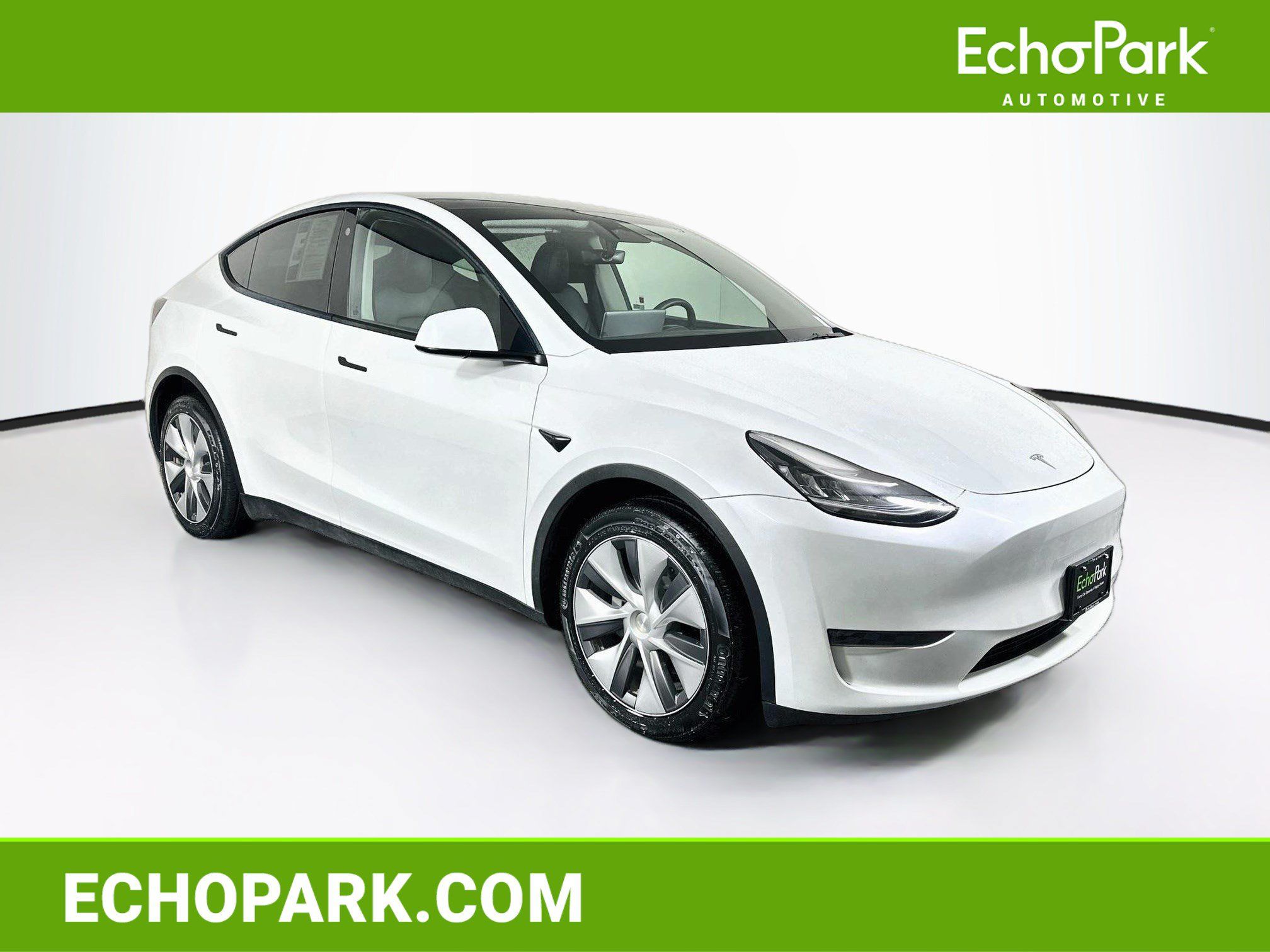 Used 2023 Tesla Model Y Long Range AWD/4WD image 1