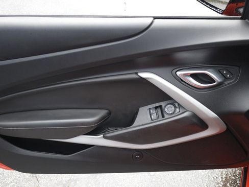 Used 2019 Chevrolet Camaro SS RWD image 23