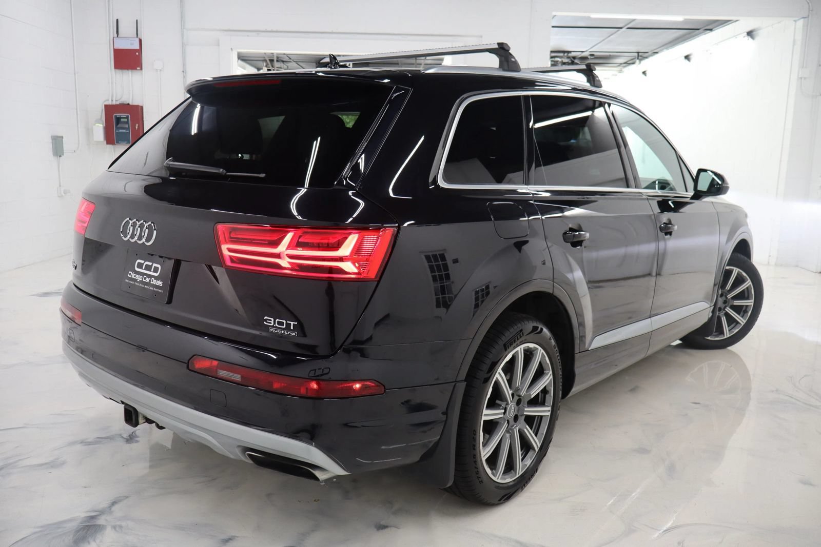 Used 2018 Audi Q7 3.0T Premium Plus w/ Premium Plus Package AWD/4WD image 10