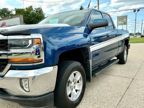 Used 2018 Chevrolet Silverado 1500 LT w/ All Star Edition AWD/4WD image 24