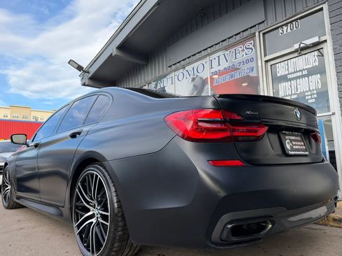 Used 2019 BMW 750i xDrive w/ Executive Package AWD/4WD image 5