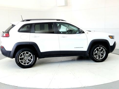 Used 2021 Jeep Cherokee Trailhawk w/ Sun, Sound & Nav Group AWD/4WD image 6
