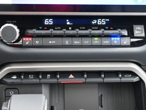 New 2026 Toyota Tundra Platinum AWD/4WD image 22