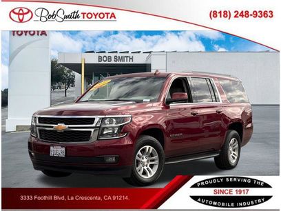 Used 2017 Chevrolet Suburban LT w/ Luxury Package