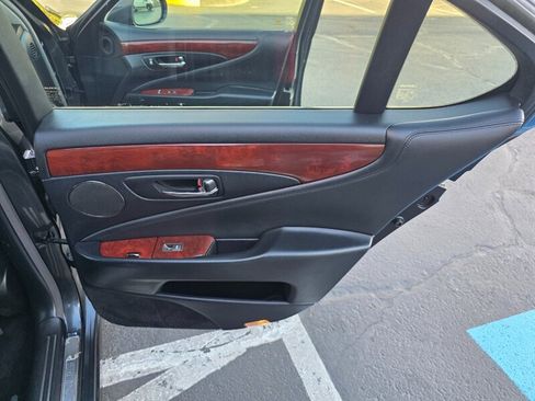 Used 2008 Lexus LS 460 image 54